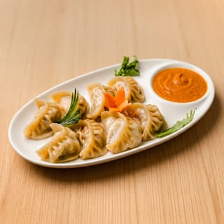 Vegetable Momo (8 Pcs)